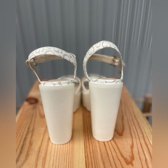Guess platform sandals white size 6 - Picture 7 of 9